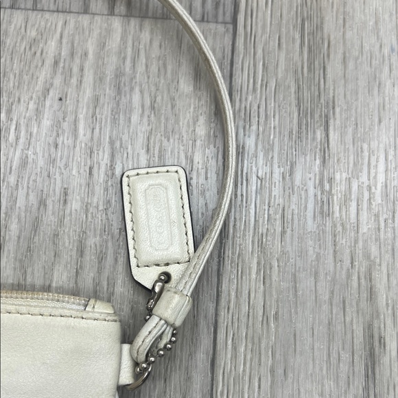 Coach White Leather Wristlet - Picture 10 of 11